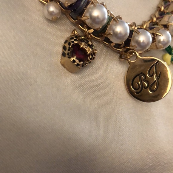 Betsey Johnson Gold Tone & Faux Pearl Back To School Charm Bracelet NWT - Picture 14 of 16